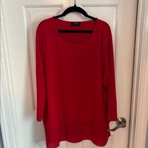 Tahari Red 3/4 Sleeve Relaxed Tunic